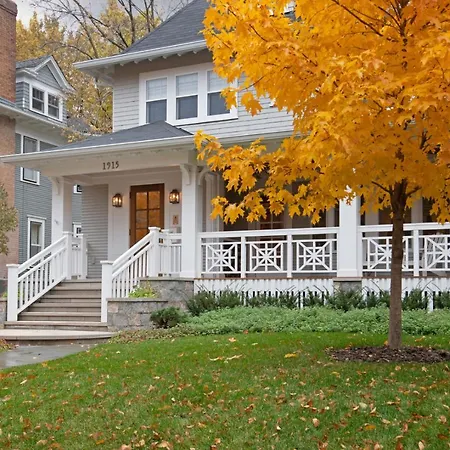 Minnestay-Kenwood Manor